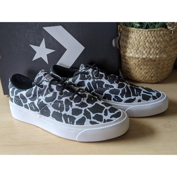 *NEW* Converse Skid Grip OX Animal Print Unisex Low Top Sneakers W7.5 M6 - Picture 3 of 11